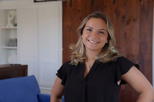 headshot of Emily Coursey